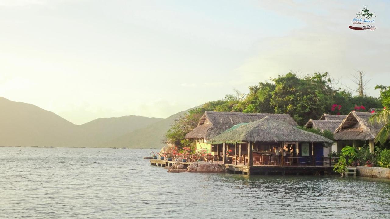 Whale Island Resort Дам-Мон Экстерьер фото