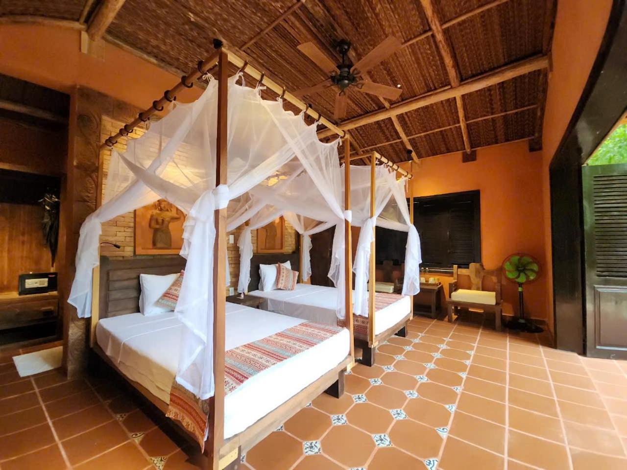 Whale Island Resort Дам-Мон Экстерьер фото