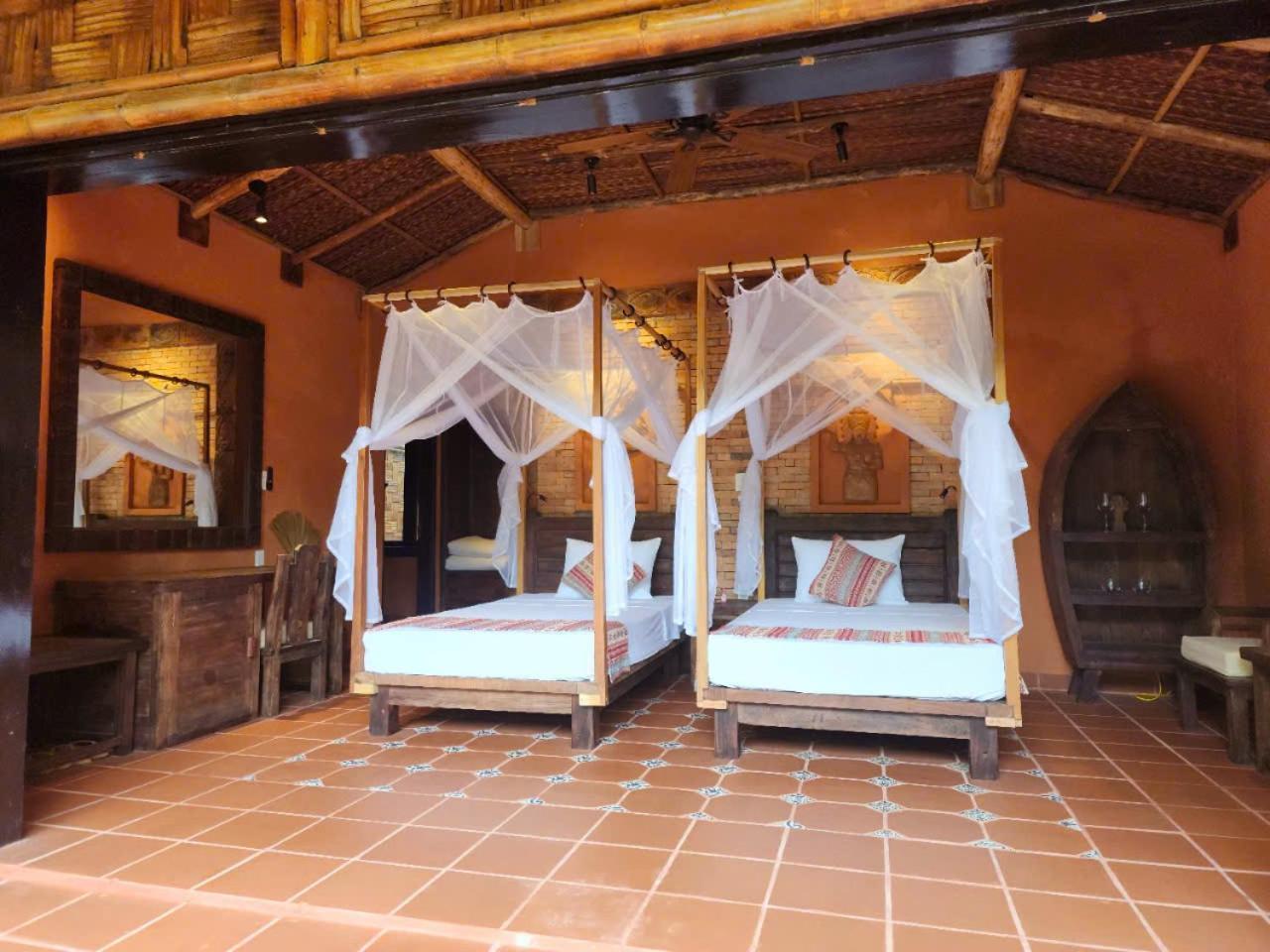 Whale Island Resort Дам-Мон Экстерьер фото