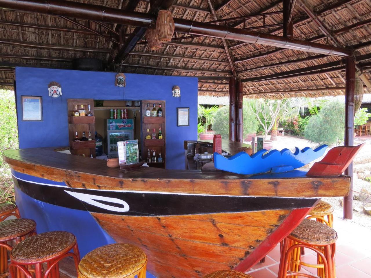 Whale Island Resort Дам-Мон Экстерьер фото